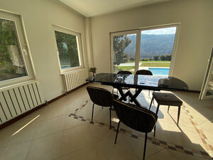 ACARKENT'TE GÜNEY CEPHELİ ORMAN MANZARALI KİRALIK VİLLA