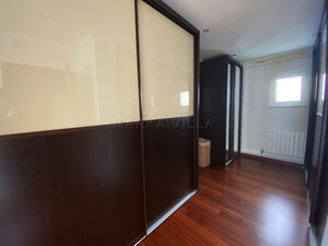 ACARKENT'TE GÜNEY CEPHELİ ORMAN MANZARALI KİRALIK VİLLA