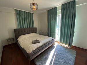 ACARKENT'TE GÜNEY CEPHELİ ORMAN MANZARALI KİRALIK VİLLA