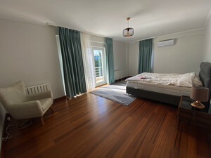 ACARKENT'TE GÜNEY CEPHELİ ORMAN MANZARALI KİRALIK VİLLA