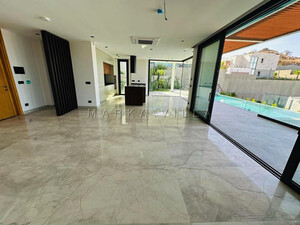 MUĞLA YALIKAVAKTA SİTE İÇİNDE DENİZ MANZARALI MODERN LÜKS SATILIK VİLLA