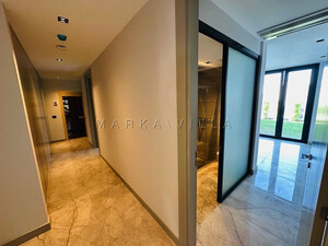 MUĞLA YALIKAVAKTA SİTE İÇİNDE DENİZ MANZARALI MODERN LÜKS SATILIK VİLLA