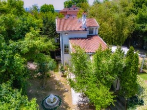 KANLICADA SATILIK KÖŞK