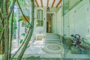 KANLICADA SATILIK KÖŞK