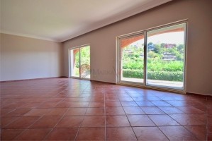 Havuzlu düz girişli C tipi Villa