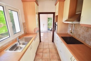 Havuzlu düz girişli C tipi Villa