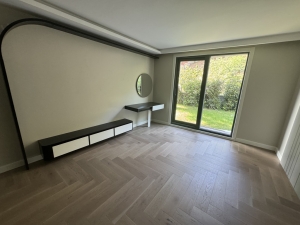 KAVACIK' TA BOĞAZ GÖREN YENİ YAPILMIŞ SATILIK VİLLA