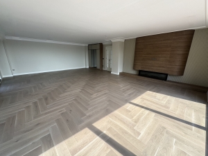 KAVACIK' TA BOĞAZ GÖREN YENİ YAPILMIŞ SATILIK VİLLA