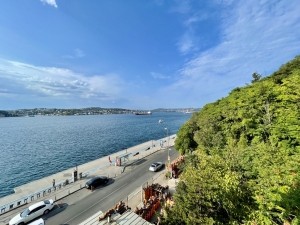 BEYKOZ KANLICA' DA FUL BOĞAZ MANZARALI YOL YALI DAİRESİ
