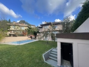 Acarkent'te Büyük Bahçeli Satılık B Tipi Villa