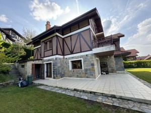 BEYKOZ RİVA KONAKLARIN' DA KİRALIK VİLLA