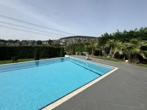 YENİLENMİŞ CR TİPİ ACARKENT, KİRALIK VİLLA