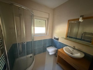 ACARKENT'E ÇOK YAKIN BUTİK SİTEDE ASANSÖRLÜ HAVUZLU KİRALIK VİLLA