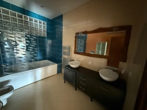 ACARKENT'E ÇOK YAKIN BUTİK SİTEDE ASANSÖRLÜ HAVUZLU KİRALIK VİLLA