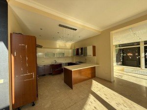 ACARKENT'E ÇOK YAKIN BUTİK SİTEDE ASANSÖRLÜ HAVUZLU KİRALIK VİLLA