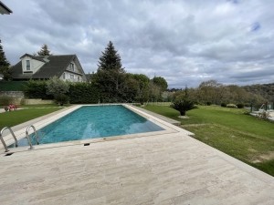 ACARKENT GÖRELE' DE LÜKS EŞYALI KİRALIK MÜSTAKİL VİLLA