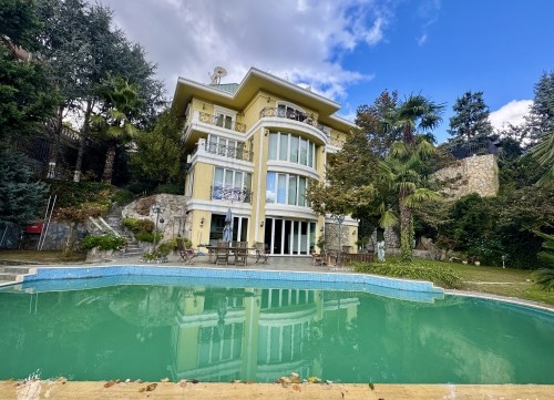 Acarkent'te Full Eşyalı C Tipi Kiralık Villa