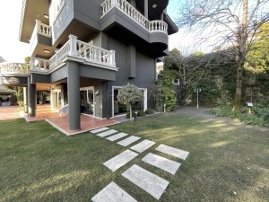 A KAPISINA ÇOK YAKIN GÜNEY CEPHELİ A TİPİ VİLLA