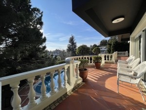 A KAPISINA ÇOK YAKIN GÜNEY CEPHELİ A TİPİ VİLLA