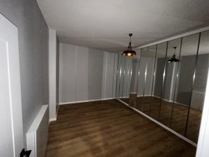 HİDİV EVLERİ SİTESİ SATILIK SIFIR YAPILI TRİPLEX VİLLA