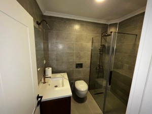 HİDİV EVLERİ SİTESİ SATILIK SIFIR YAPILI TRİPLEX VİLLA