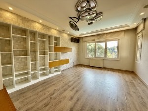 Acarkent Yüksek Konumlu ve Geniş Bahçeli Kiralık Villa