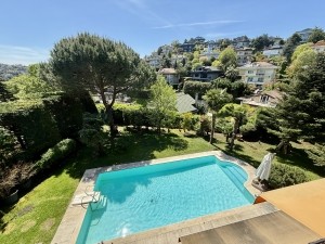 Acarkent Yüksek Konumlu ve Geniş Bahçeli Kiralık Villa