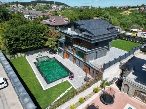 Acarlarda Modernize Edilmiş 'CR' Tipi Villa 2025'DE YENİLENMİŞ