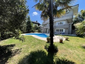 KİRALIK B TİPİ VİLLA