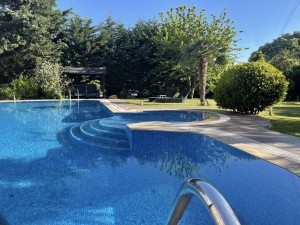 ACARKENT'DE BÜYÜK BAHÇELİ EŞYALI MÜSTAKİL SATILIK VİLLA