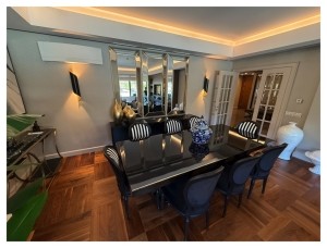 MERKEZİ KONUMDA SATILIK 4+1 LÜKS DAİRE KONFOR VE ŞIKLIK BİR ARADA