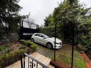 ACARKENT YÜKSEK KONUMLU B TİPİ SATILIK VİLLA