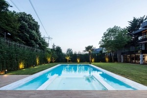 ACARKENT'DE SATILIK MODERN VİLLA