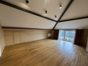 ACARKENT ÖZEL KONUMLU GENİŞ BAHÇELİ SATILIK VİLLA