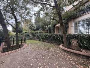 ACARKENT ÖZEL KONUMLU GENİŞ BAHÇELİ SATILIK VİLLA