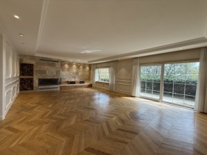 ACARKENT ÖZEL KONUMLU GENİŞ BAHÇELİ SATILIK VİLLA