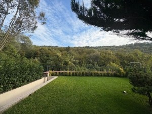 Acarkent‘te izole bahçeli eşyalı kiralık villa