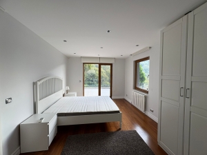 Acarkent‘te izole bahçeli eşyalı kiralık villa