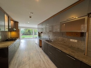 Acarkent’te izole bahçeli fırsat CR tipi satılık