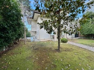 Acarkent’te izole bahçeli fırsat CR tipi satılık