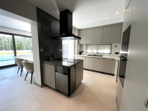 Acarkent Satılık,Özel Mimarili,Düz Girişli