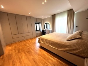 Acarkent Satılık,Özel Mimarili,Düz Girişli