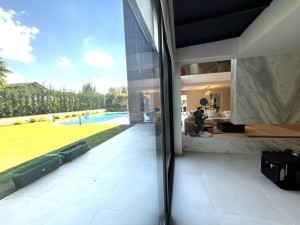 Acarkent Satılık,Özel Mimarili,Düz Girişli