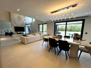 Acarkent Satılık,Özel Mimarili,Düz Girişli