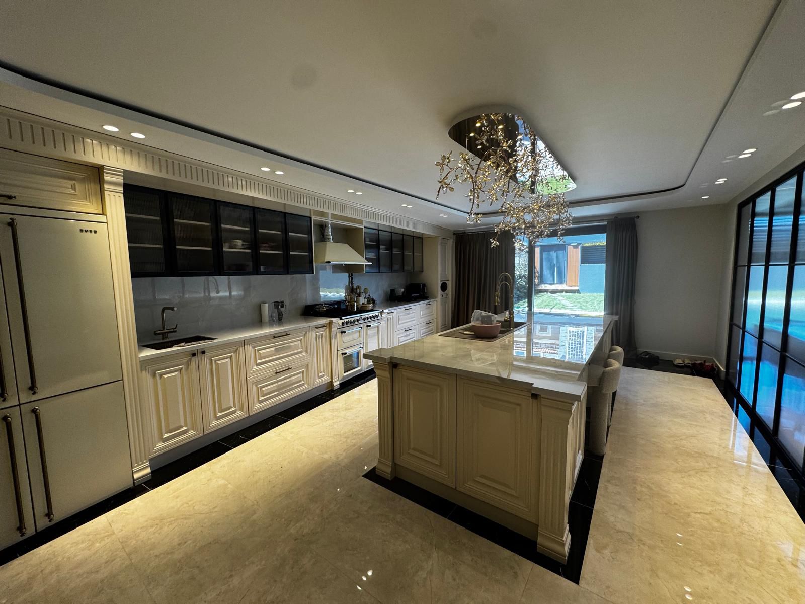 Acarkent’te Modernize Edilmiş 2025 Yenilemeli Özel CR Tipi Villa