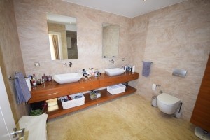 Acarkent‘in en gözde konumunda satılık villa