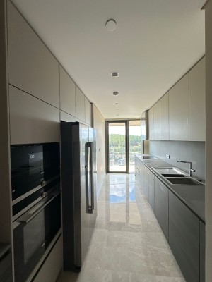 Acarblu’da boğaz manzaralı satılık 3 + 1 daire