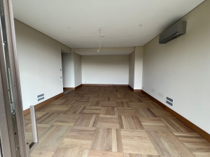 Acarblu’da boğaz manzaralı satılık 3 + 1 daire