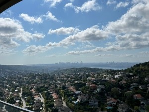 Acarblu’da boğaz manzaralı satılık 3 + 1 daire