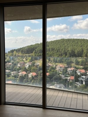 Acarblu’da boğaz manzaralı satılık 3 + 1 daire